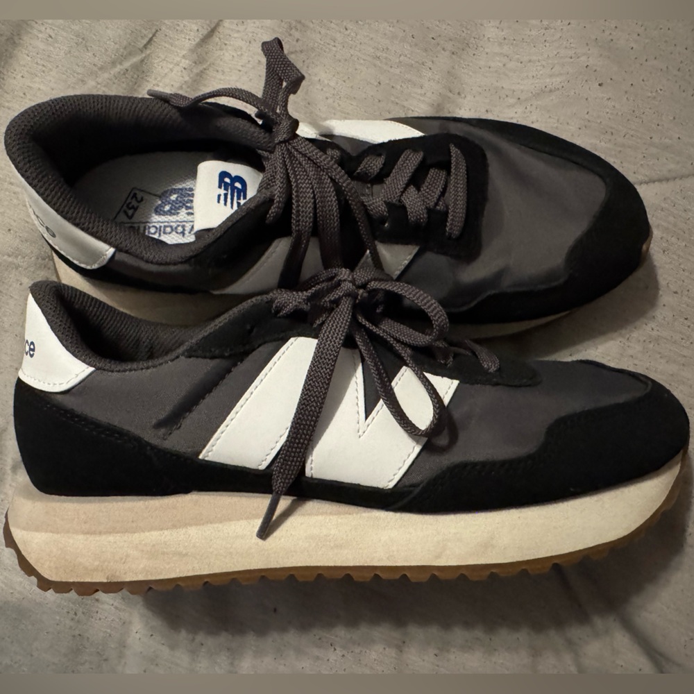 New Balance Black and White Retro Sneakers